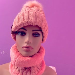 $10 sale!Fleece lined Cable Knit Beanie w/ Pink Pom & scarf set, New